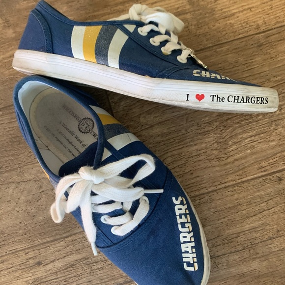 Chargers Women's Canvas Shoes by Bradford Exchange - Picture 3 of 8